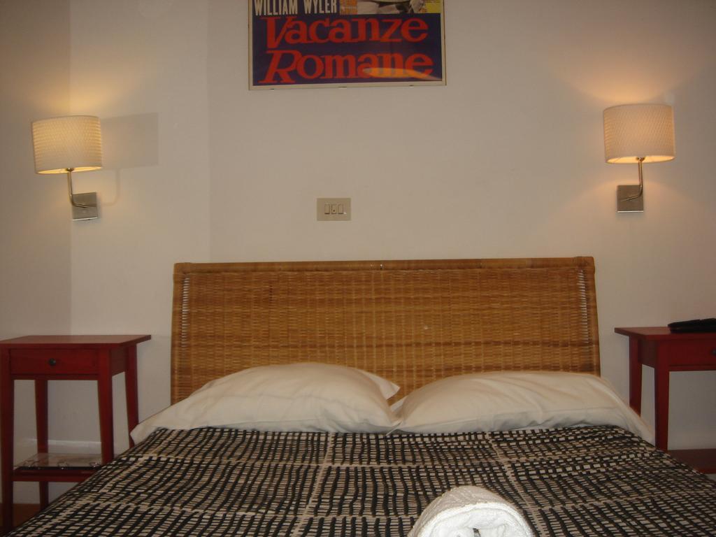 Bed & Breakfast Flavia 84 Roma Oda fotoğraf